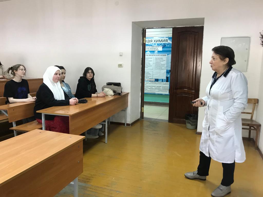 ДГУ готовит абитуриентов к сдаче ЕГЭ