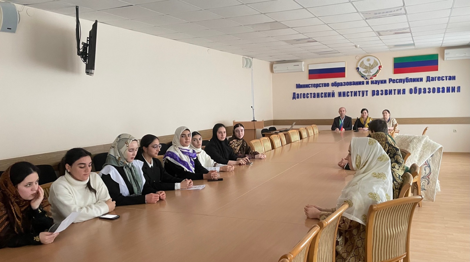 «Пока живет родное слово»:  Международный день родных языков 